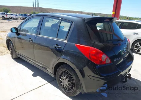 2010 Nissan Versa 1.8S из США, поврежденный, VIN 3N1BC1CP8AL463669